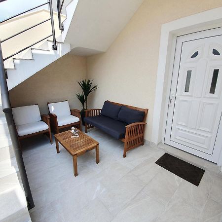 Apartments Dora فانتاسيسي المظهر الخارجي الصورة