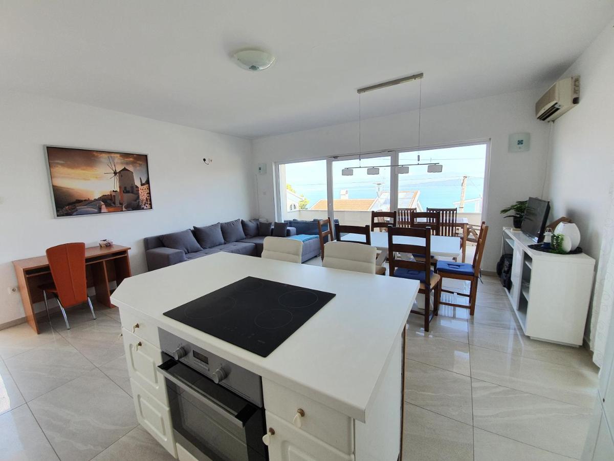 Apartments Dora فانتاسيسي المظهر الخارجي الصورة