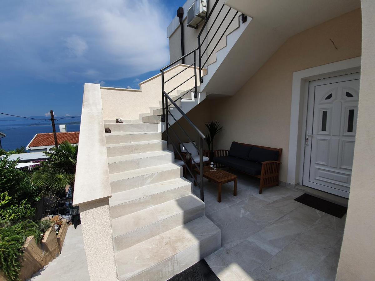 Apartments Dora فانتاسيسي المظهر الخارجي الصورة